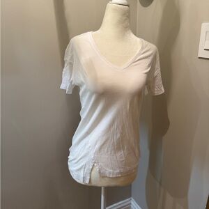 Bella Luxx Classic White Short Sleeve Tee